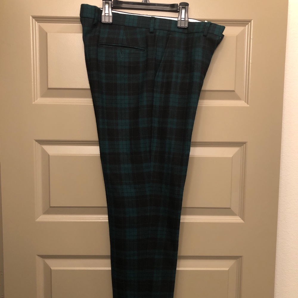 Mens J.Crew Bowery Slim plaid pants. (Black, green)